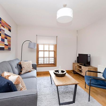 Joivy Bright And Cosy Flat Near The Scotland Gallery Edimburgo Exterior foto