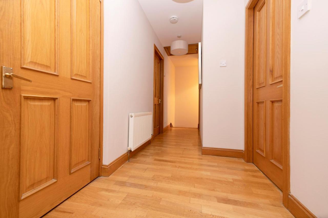 Joivy Bright And Cosy Flat Near The Scotland Gallery Edimburgo Exterior foto